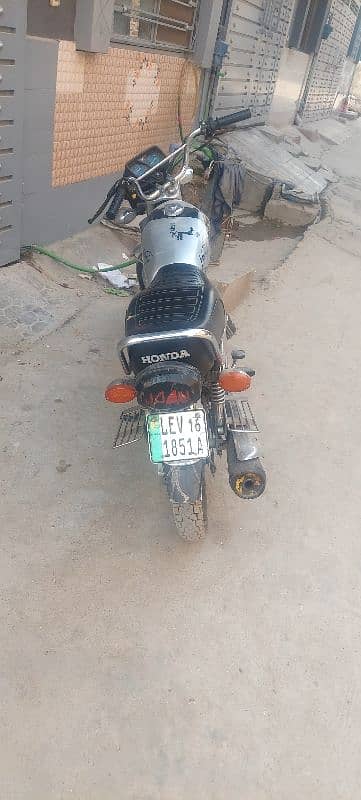 HONDA 125 Model 2016 With Double Samaan For Sale 4