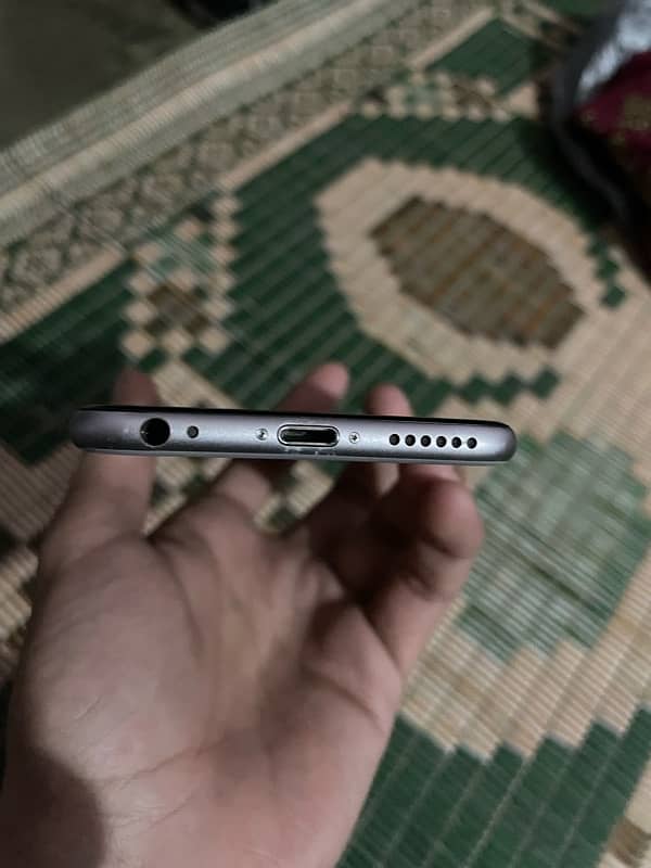 iPhone 6 10/ 9 condition 16gb health 100 non pta 3