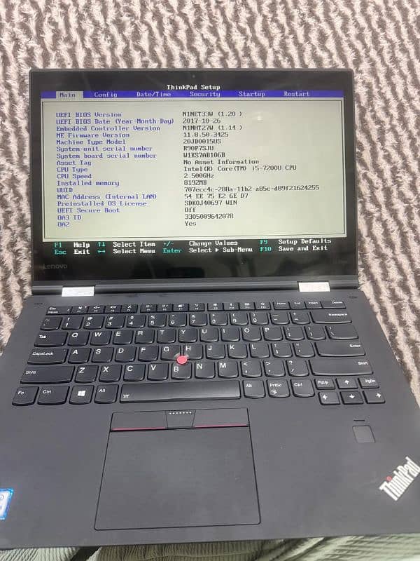 Lenovo Thinkpad X1 yoga Ci5-7th gen touch x360 fhd display 12