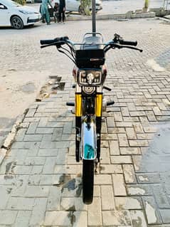 Fresh condition and beautiful bike