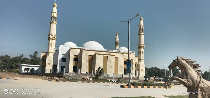 Park Facing 35x70 at 60ft Road at B Block B17, Islamabad 0