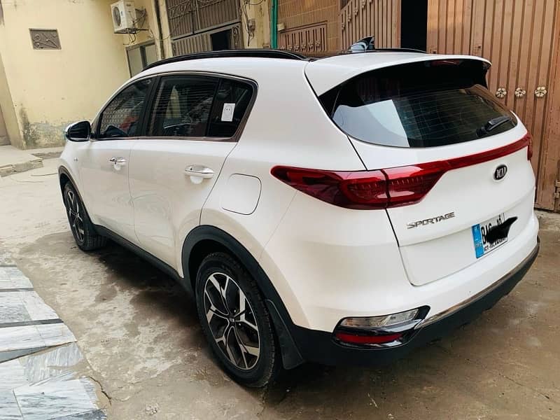 KIA Sportage 2022 6