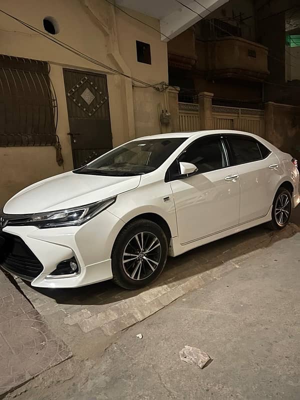 Toyota Altis Grande 2022 0