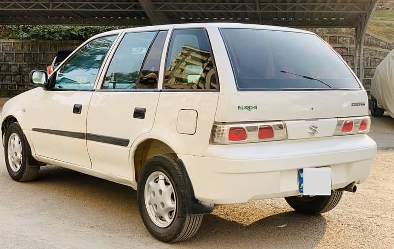 Suzuki Cultus 2013 6