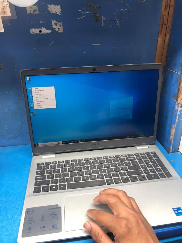 DELL INSPIRON 3501 4