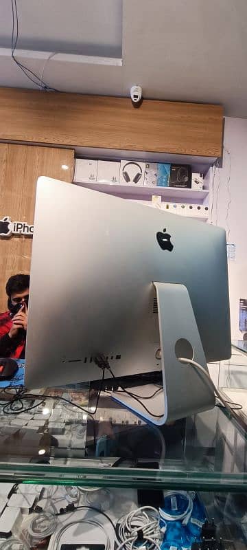 IMAC 2014 27 inch 5K Retina Display 32GB/1TB 0