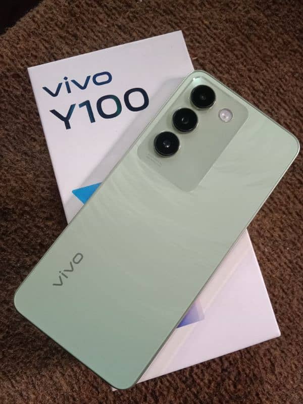 y100 vivo 1