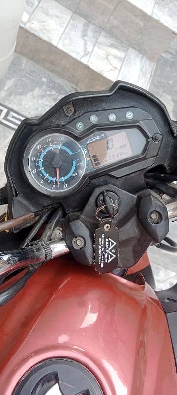 Yamaha cbr 150cc 1