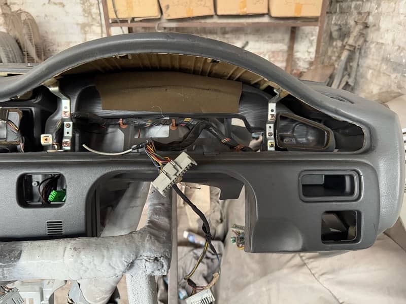 Honda Civic Dolphin 92-95 dashboard for sale 5