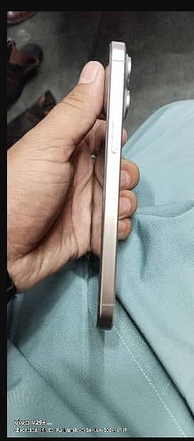 Apple iPhone 15 Pro Max 256GB 2