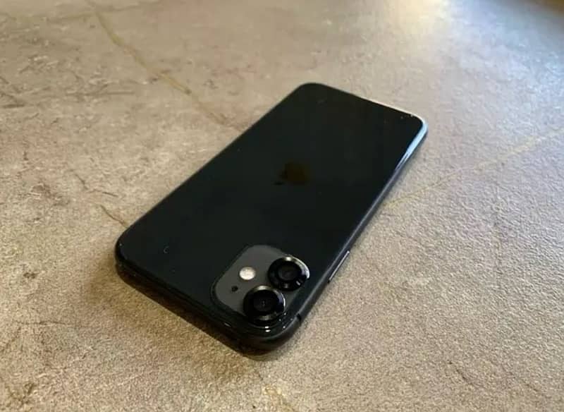 IPHONE 11 factory unlocked 4