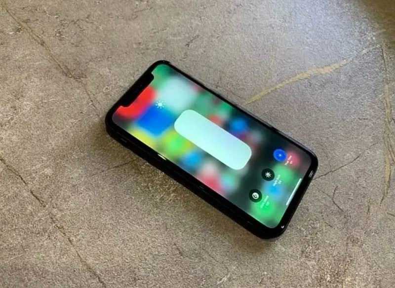 IPHONE 11 factory unlocked 7