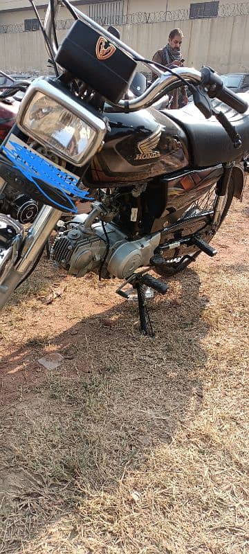 honda 70 2022 tottal pack in good condition 5