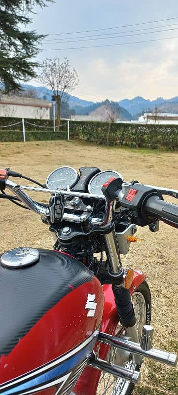 Suzuki GS 150cc Model 2017 | Suzuki in Bikes | Suzuki GS 150cc 5