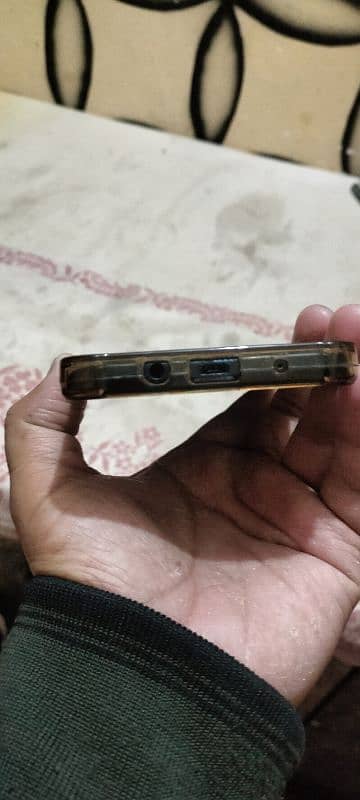 infinix Hot 9 condition 10 by 5 penal chenj hy 3