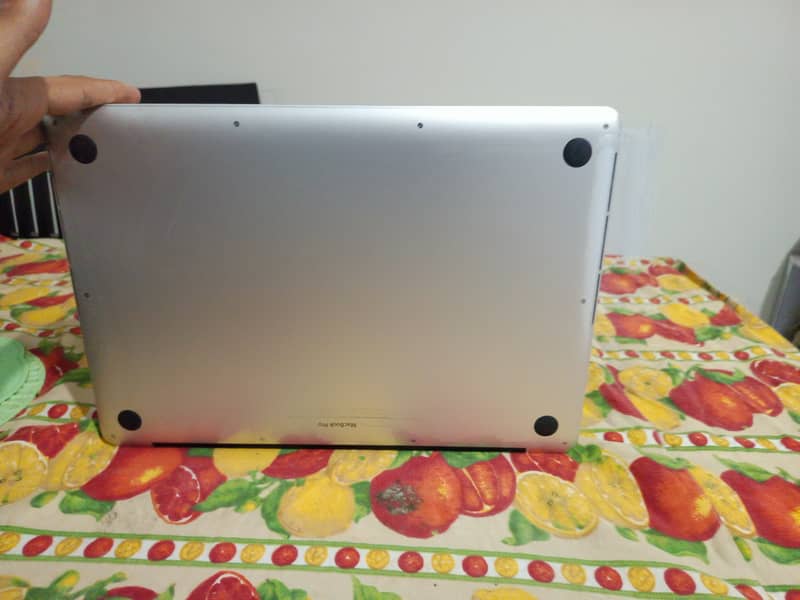 MacBook Pro 2015 15" Laptop 0