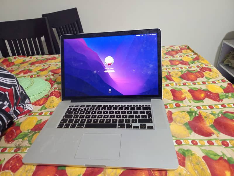 MacBook Pro 2015 15" Laptop 1