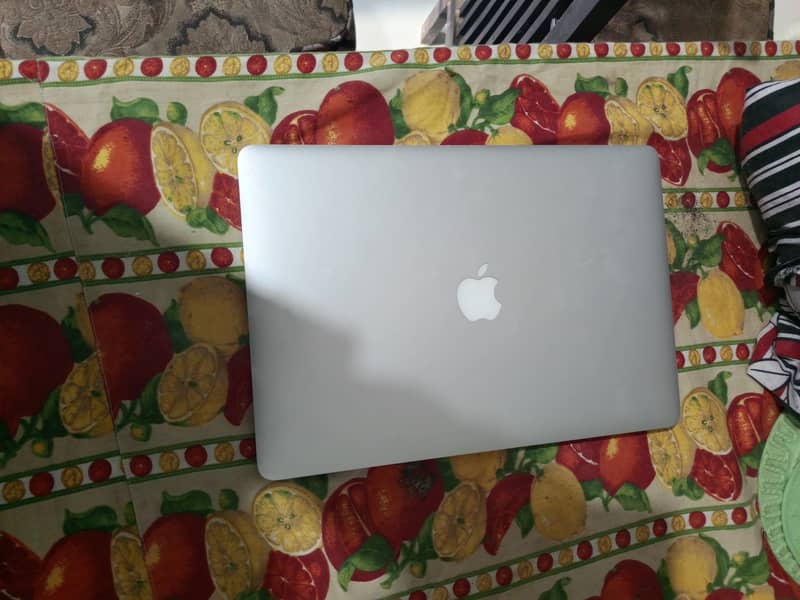 MacBook Pro 2015 15" Laptop 2