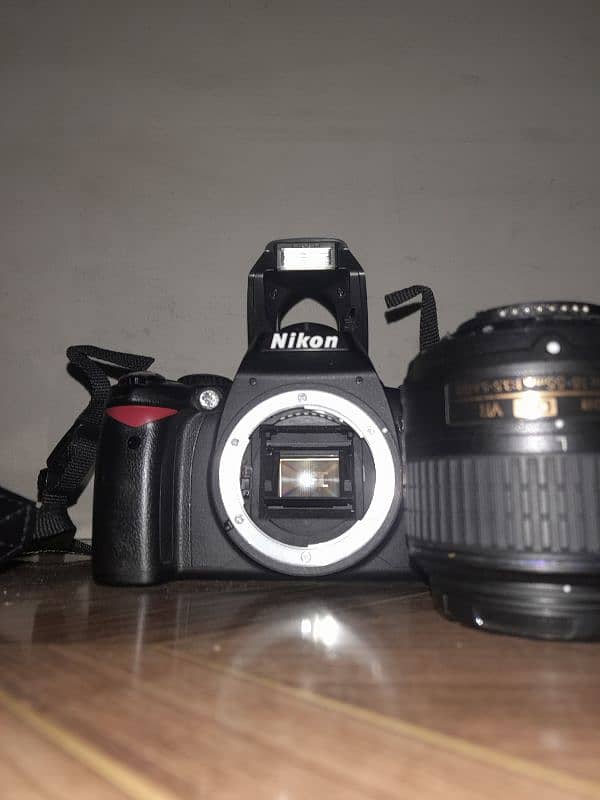 Nikon D40 with 18-55mm Lens – Excellent Condition, Low Shutter Count 0