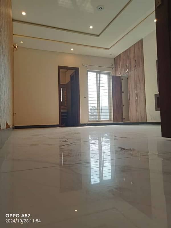 12 Marla Upper Portion For Rent In Johar Town 9