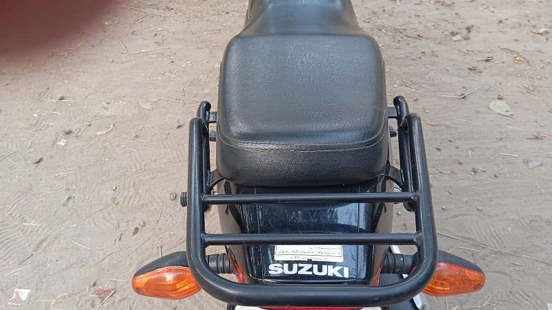 Suzuki 0