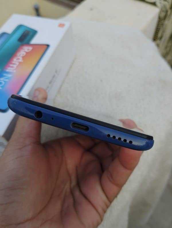 Xiaomi Redmi Note 9.4+2/128, 1