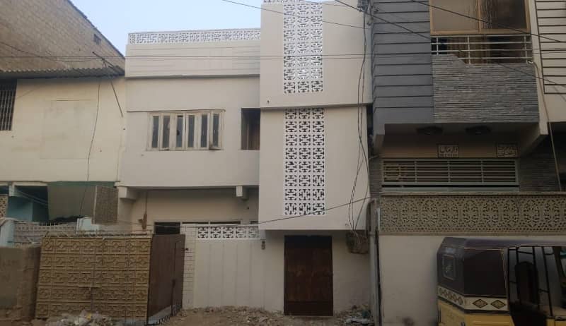 HOUSE AVAILABLE FOR Sale Block 14, Ground FLOUR 3 ROOMS, First Floor 4 Rooms. 1 DRAWING 1