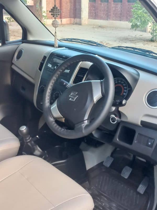 Suzuki Wagon R 2019 total Gunuine like new 2