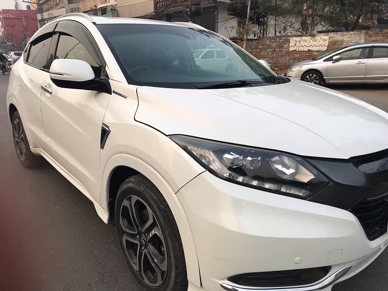 Honda Vezel 2015 1