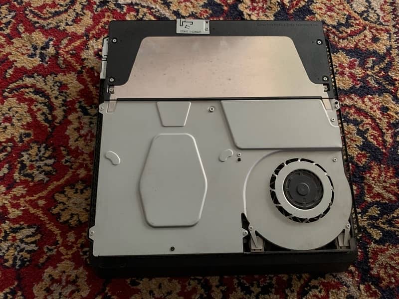 PS4 great condition, very clean used a little 3