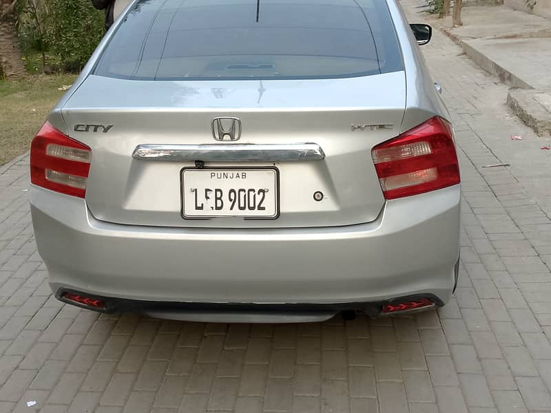 Honda city 2009 Lahore register 2