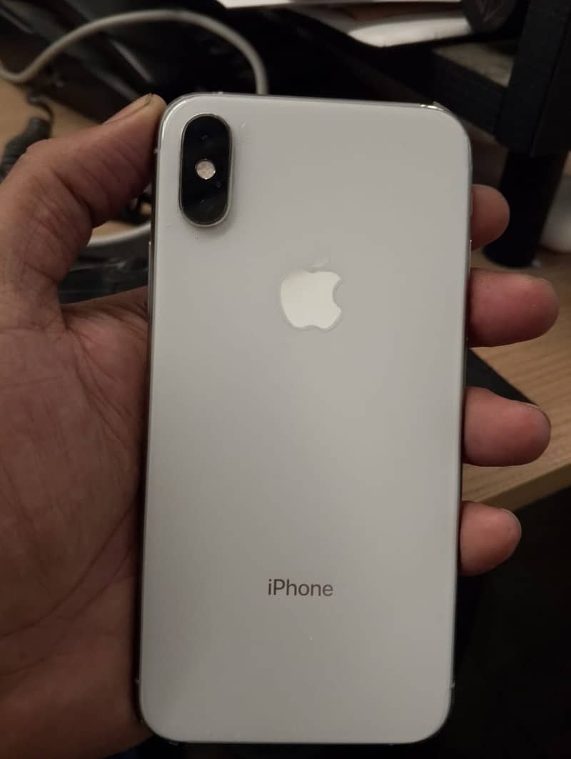 Apple iPhone XS - 64GB (Non-PTA) 1