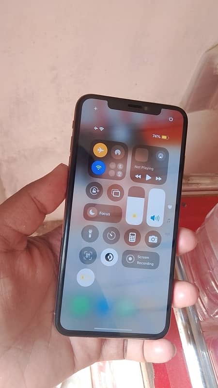 iPhone Xs Max Factory Unlock Non PTA 2