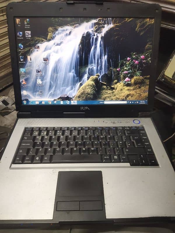 Acer core2duo. 03073783690. naved 0