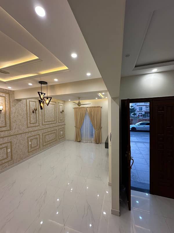 5 Marla House For Sale in Royal Palm City Gujranwala 6