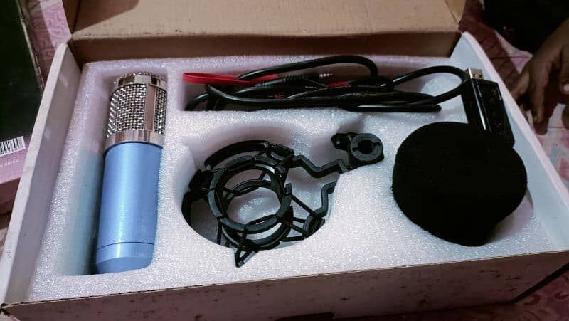 Condenser Microphone (Mic) Professional only 3000/- 1