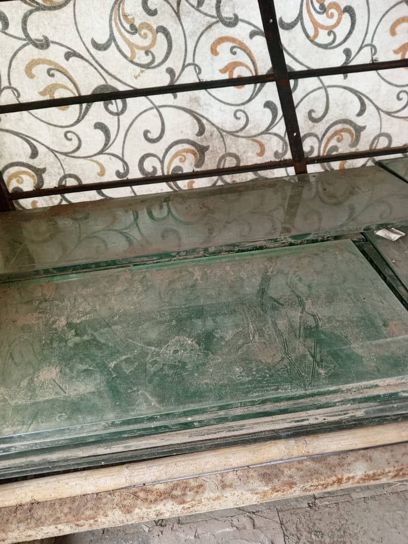 12mm Glass shelves for sale 10