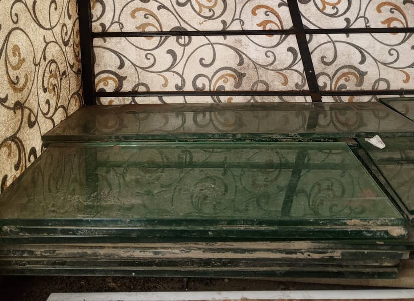 12mm Glass shelves for sale 13