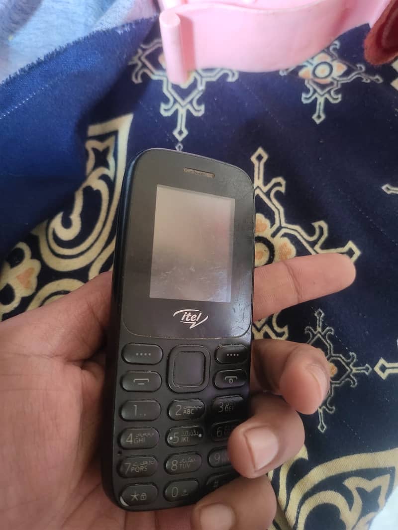 ITEL KEYPAD MOBILE GOOD CONDITION. . 2