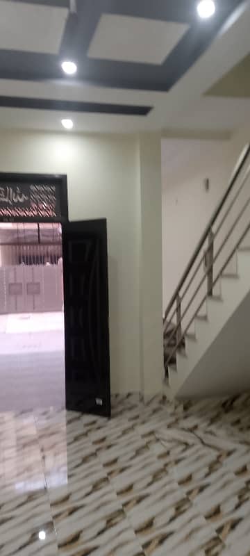 2.5 Marla triple story Brand New in Al hamed colony opp Neelam block Iqbal town Lahore 10