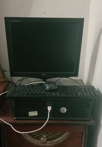 Dell full setup core 2 duo, 4gb ram, 250gb Hard 0