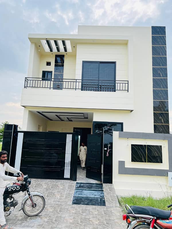 5 Marla House For Sale in Royal Palm City Gujranwala 0