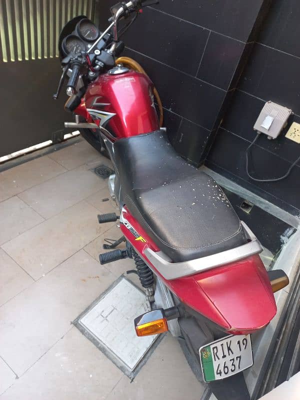 Honda  CB 125F ( Model  2019 )  Total Genuine 3