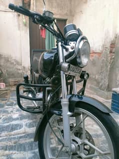 Suzuki GS 150