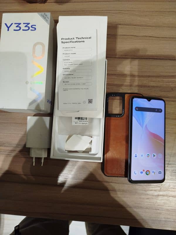 vivo Y33s 128gb Rom, 8gb ram 3