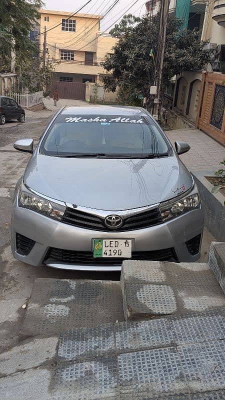 Toyota Corolla GLI 2015 16