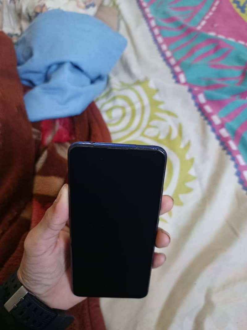 vivo v15 pro with box exchng possible 10