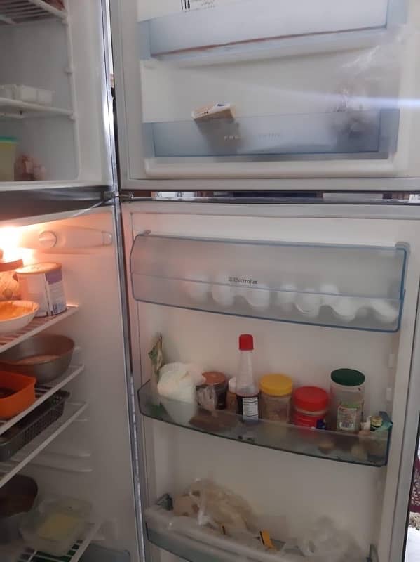 fridge like new for sale 1