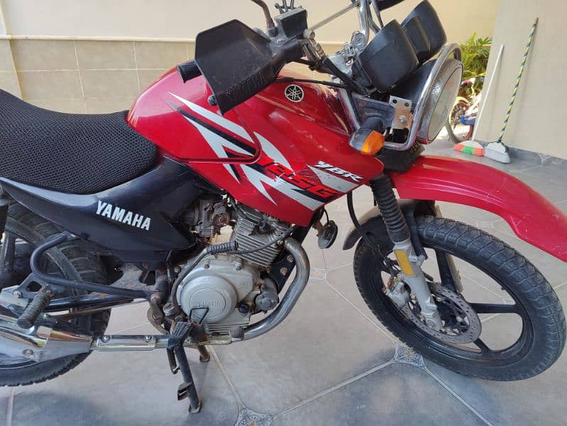 Yamaha YBR 125G 10