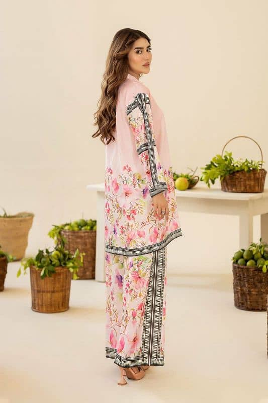 Digital Floral Printed Shamooz Silk 3 Piece 11